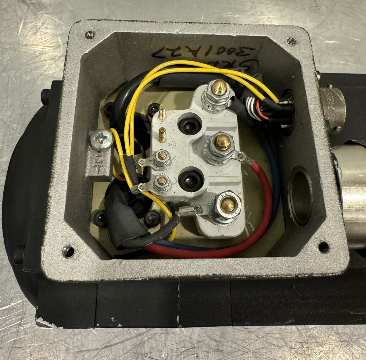 Baldor Motiontech MTC100C-6AMT-R4 Servo Motor W1603100207 NEW! FREE SHIPPING!