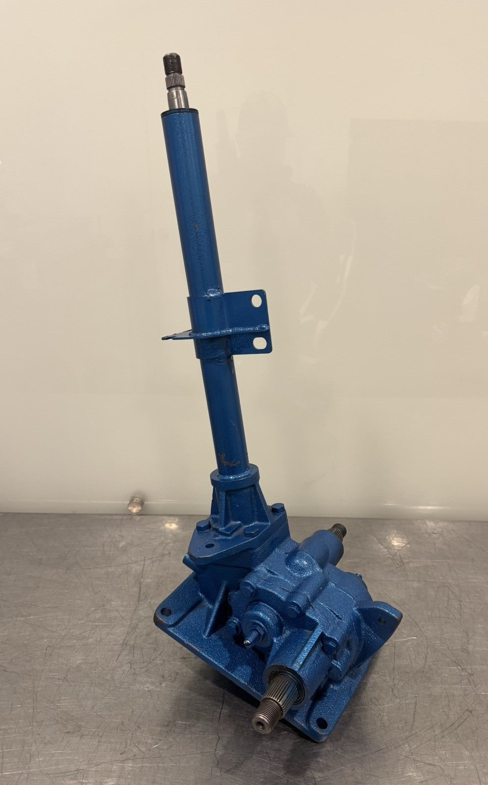 Caltric SS303 Steering Gear Box For Ford NO ARMS NEW! SHIPS FREE!!