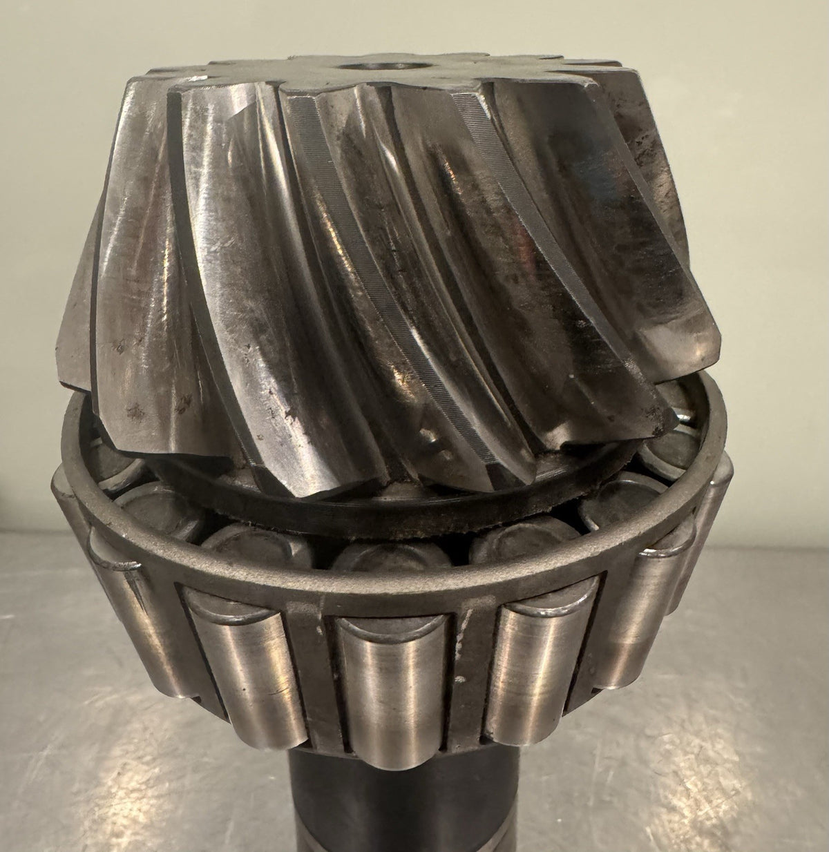 Caterpillar 602-1157 CAT Differential Bevel Pinion 13 Teeth Remanufactured NEW! 