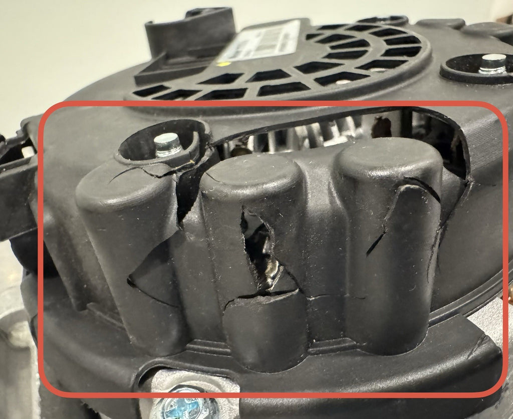 WAI 21487N Alternator 12VDC 220A For Mercedes Benz NEW! DAMAGED CONNECTION!