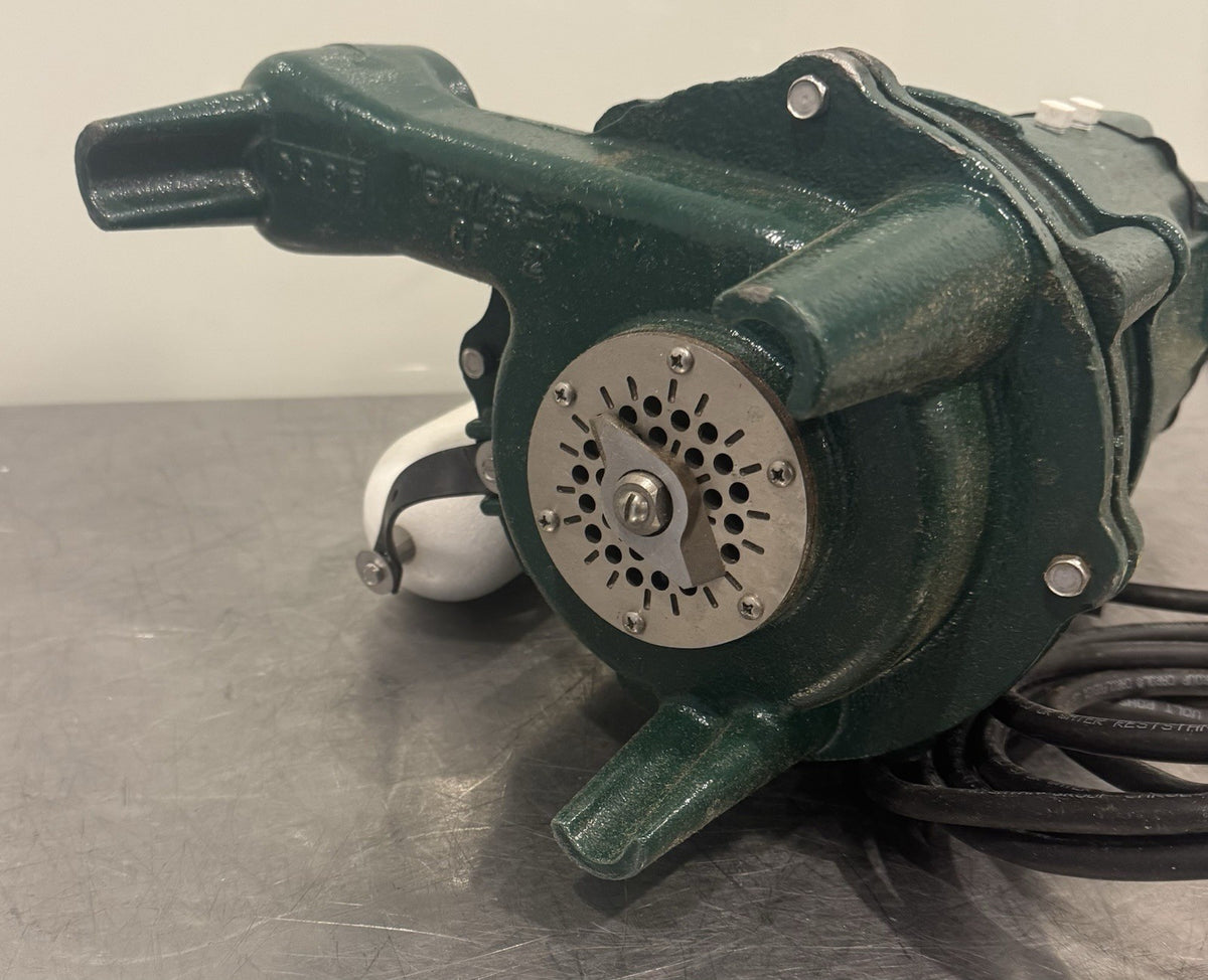 Zoeller 807-0013 Grinder Pump 200-230V 3400 RPM 1HP 6 Amp NEW IN BOX! SHIPS FREE