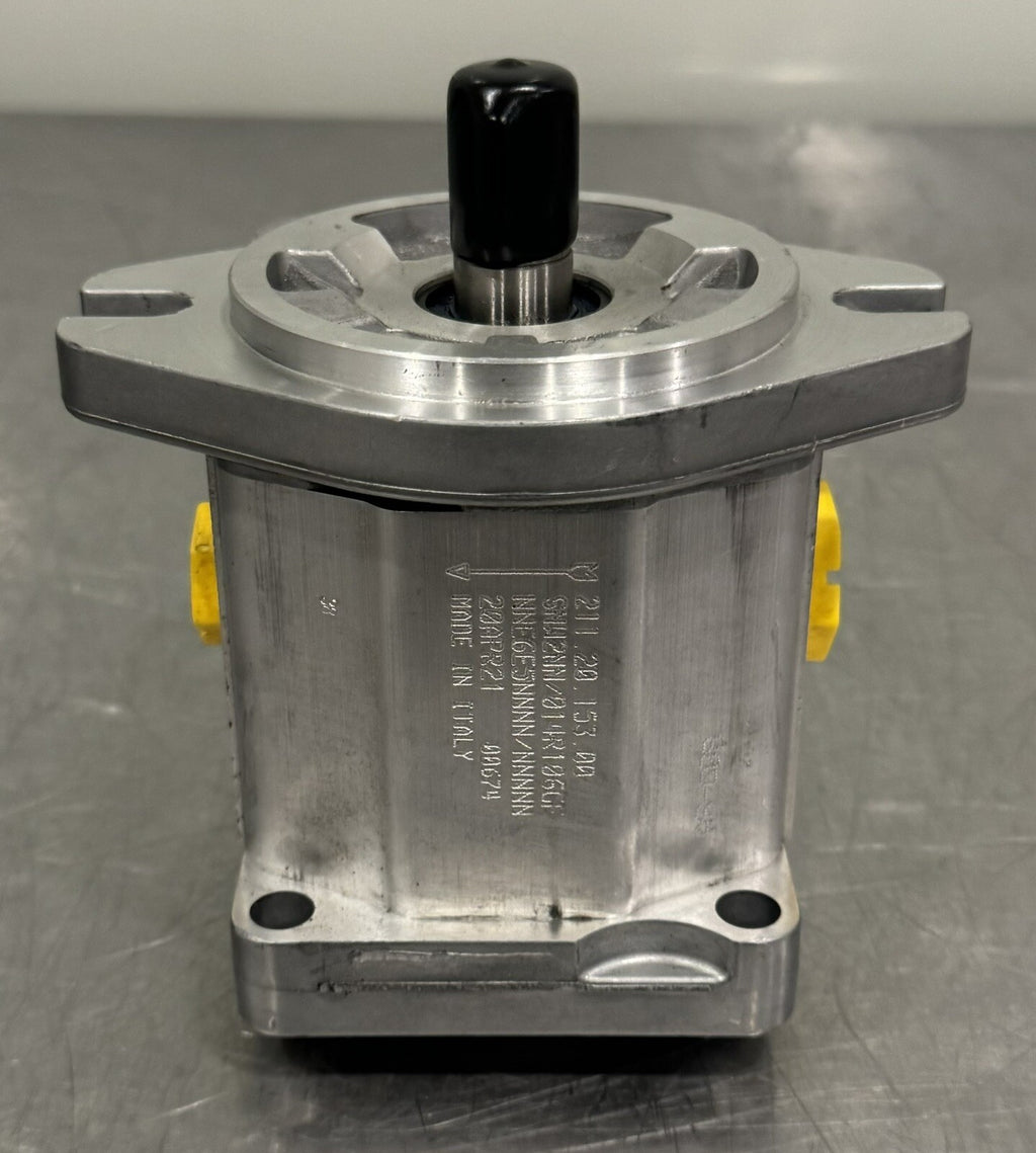 211.20.153.00 Hydraulic Gear Pump Aluminum SNW2NN/014R106GE NEW! FREE SHIPPING!
