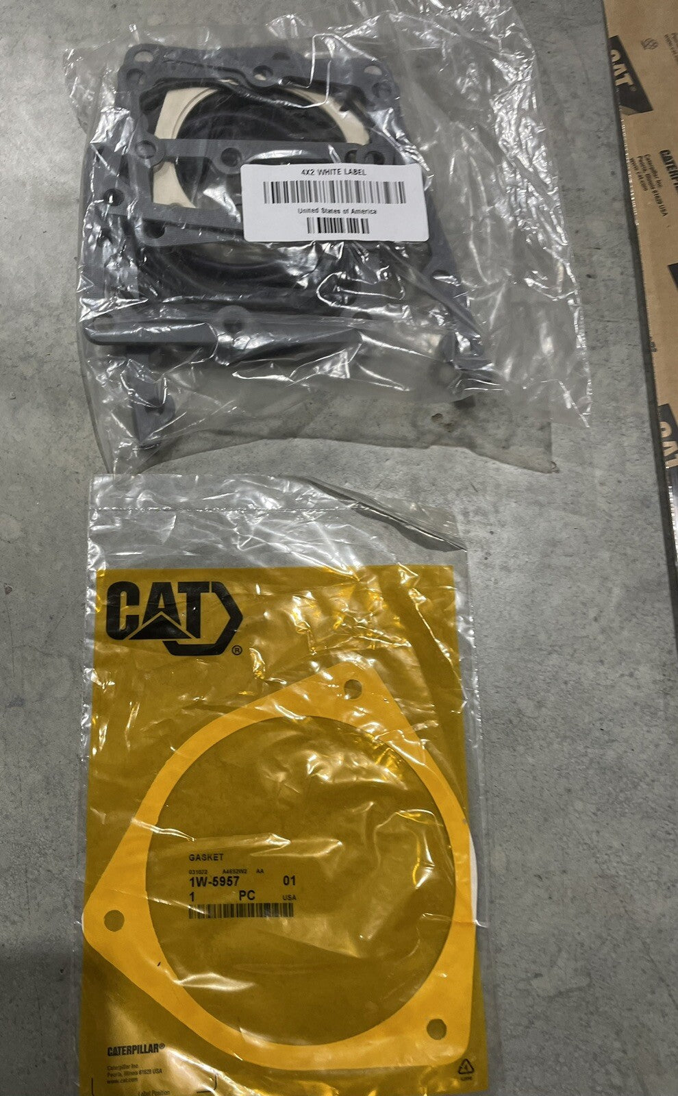 Caterpillar 289-9211 Gasket Set 2899211 MISSING IM7913 NEW IN BOX! FREE SHIPPING