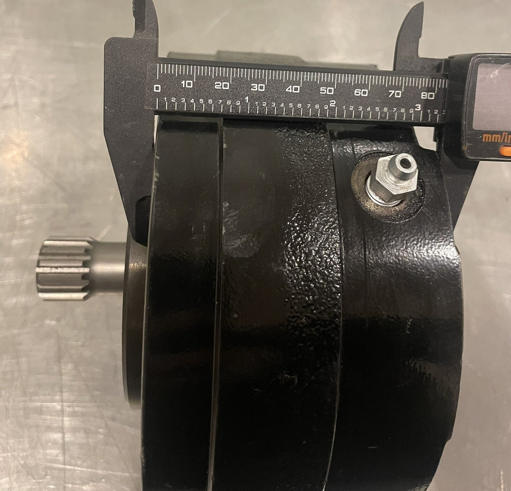 100741 Hub Gear Hydraulic Motor 15 Spline NEW! FREE SHIPPING!