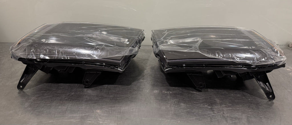HD-JH-HPIL12-AM-BK Headlight Set Honda Pilot Driver & Passenger NEW IN BOX!