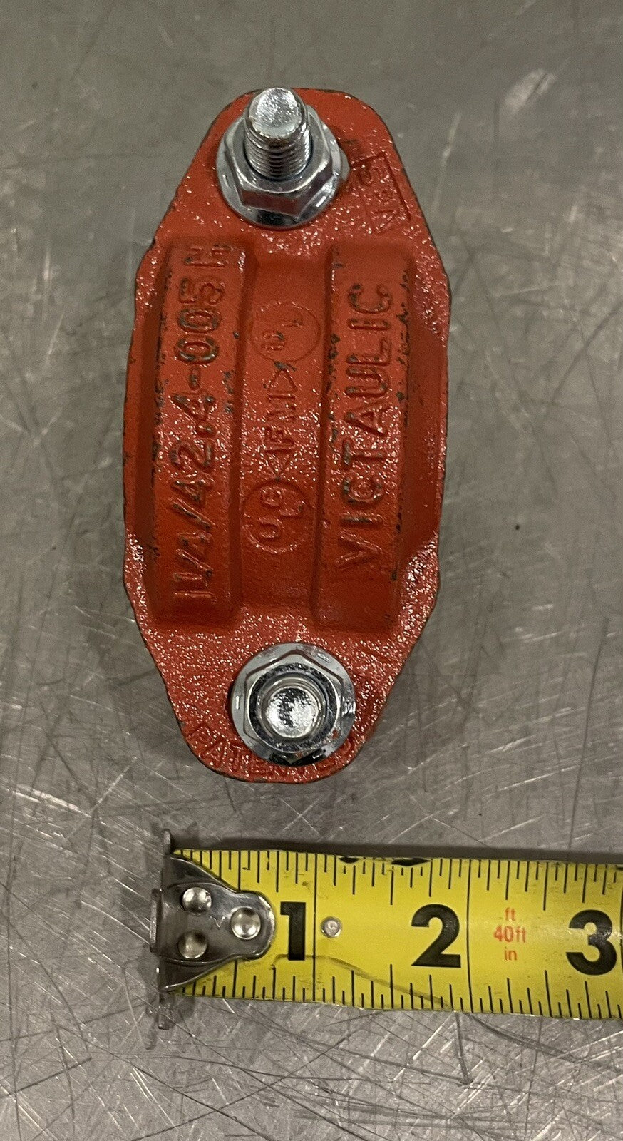 Victaulic 1-1/4/42.4-005 Rigid Coupling Sprinkler Clamp NEW! FREE SHIPPING!