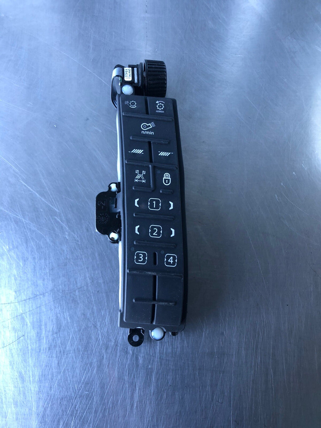 John Deere AXE53585 Genuine Control Module NEW!! FREE SHIPPING!!!