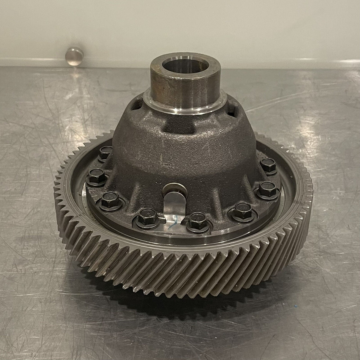 397AB064200213 Differential Gear Box WF 738 NEW! FREE SHIPPING!