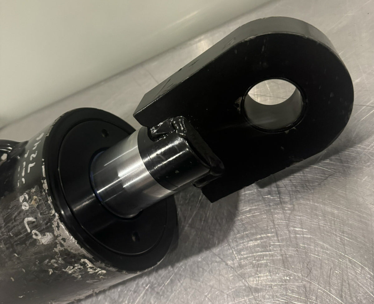 Carlson Hydraulics 7793 Cylinder 6” Bore 2.5” Rod DY100499 NEW! FREE SHIPPING!