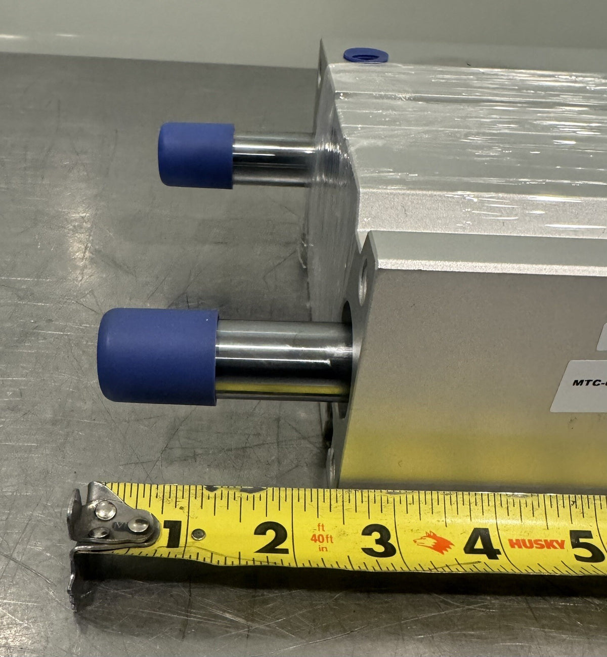 MFD MTC-63X200-S-T Guided Air Cylinder Dual Rod NEW IN BOX! FREE SHIPPING!