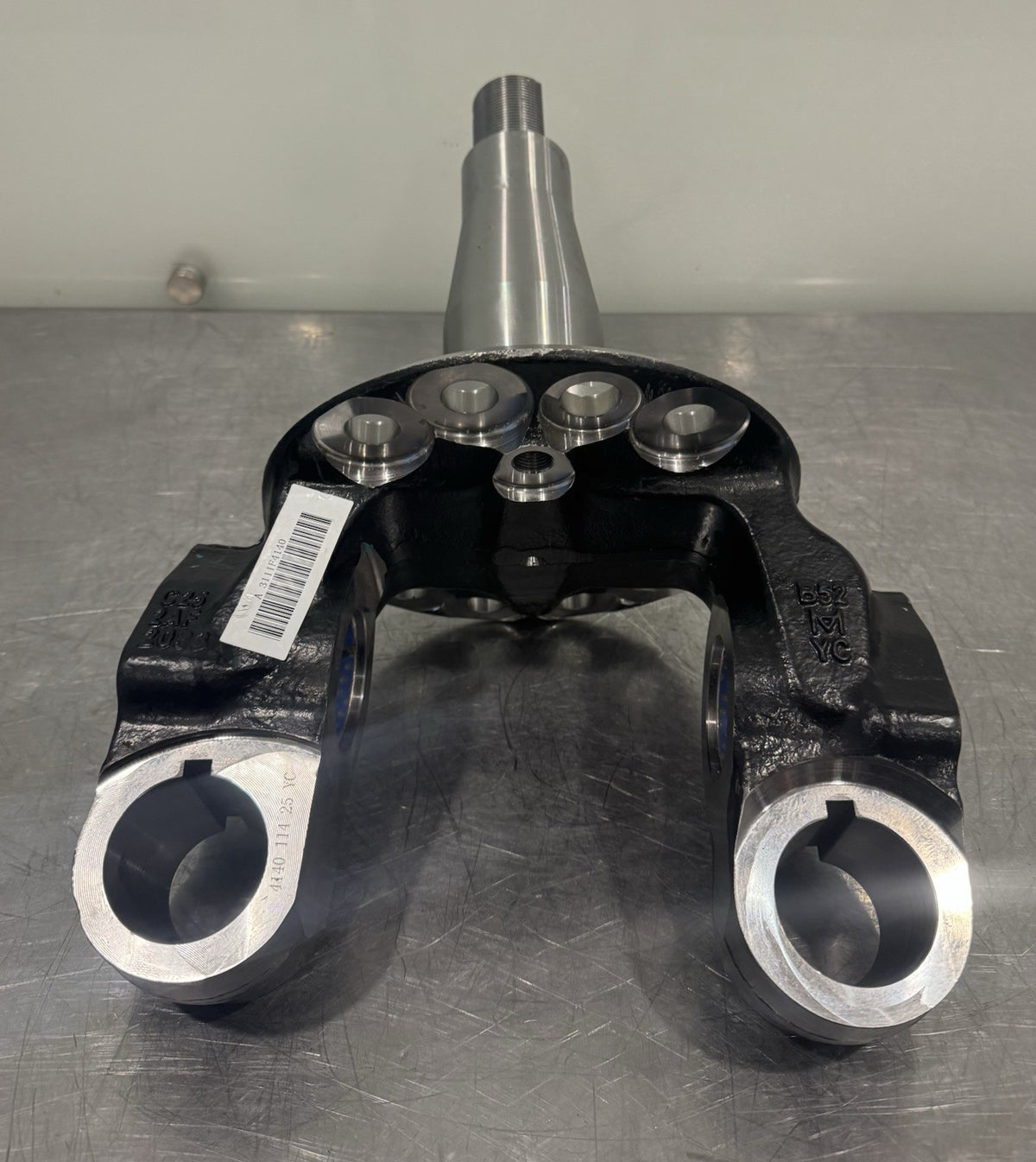 Meritor 3111F4140 Steering Knuckle Front Axle NEW! FREE SHIPPING!