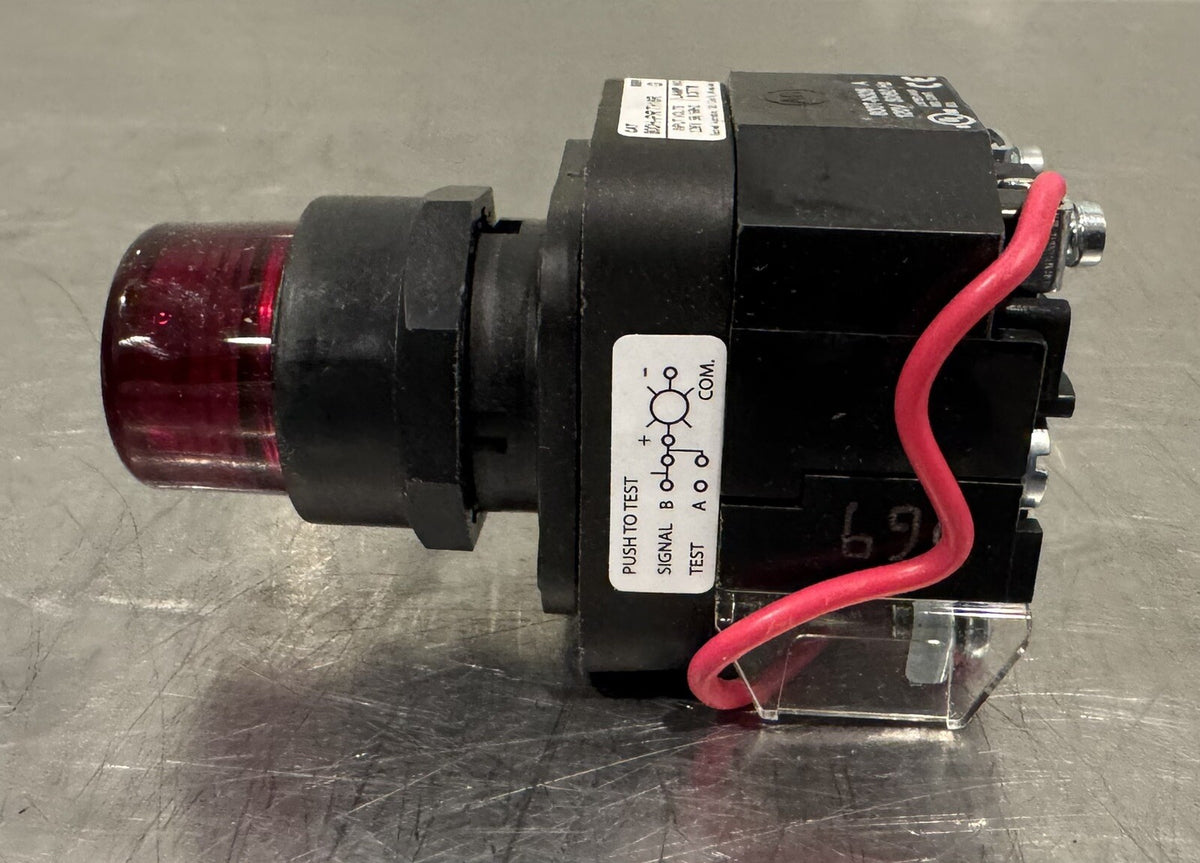 Allen Bradley 800H-PRTH16R Pilot Light 30mm Red Lens Push To Test NEW SHIPS FREE