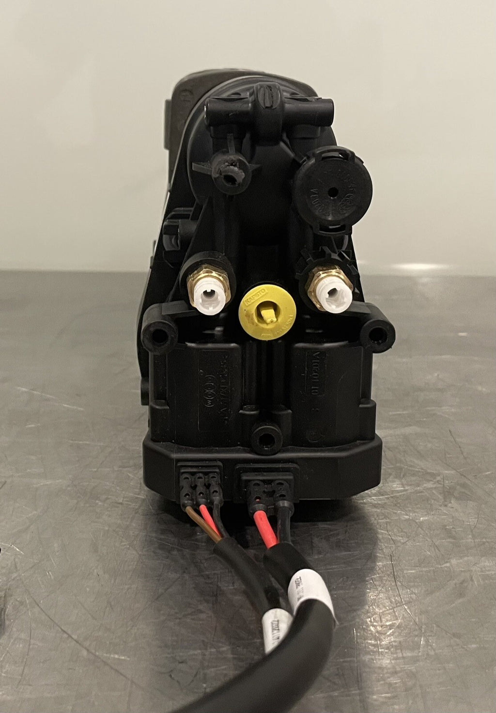 15.1550-0206.2 Continental Air Suspension Compressor 15.1599-0494.1 NEW!