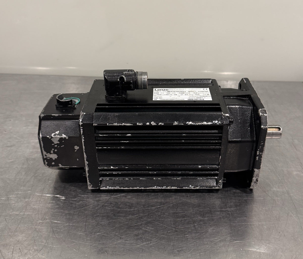 Lenze MDFKSRS071-03 Servo Motor Reman! NEW! Broken Plug! FREE SHIPPING!