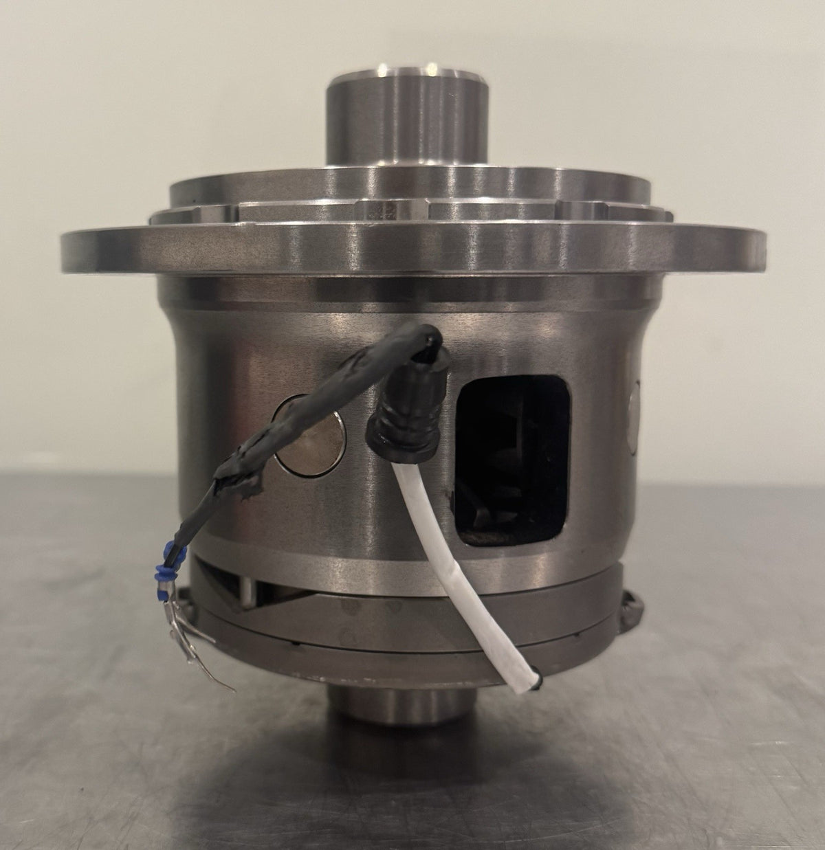 Eaton 19977-1 Differential Elocker 22-02-21-A NEW! FREE SHIPPING!