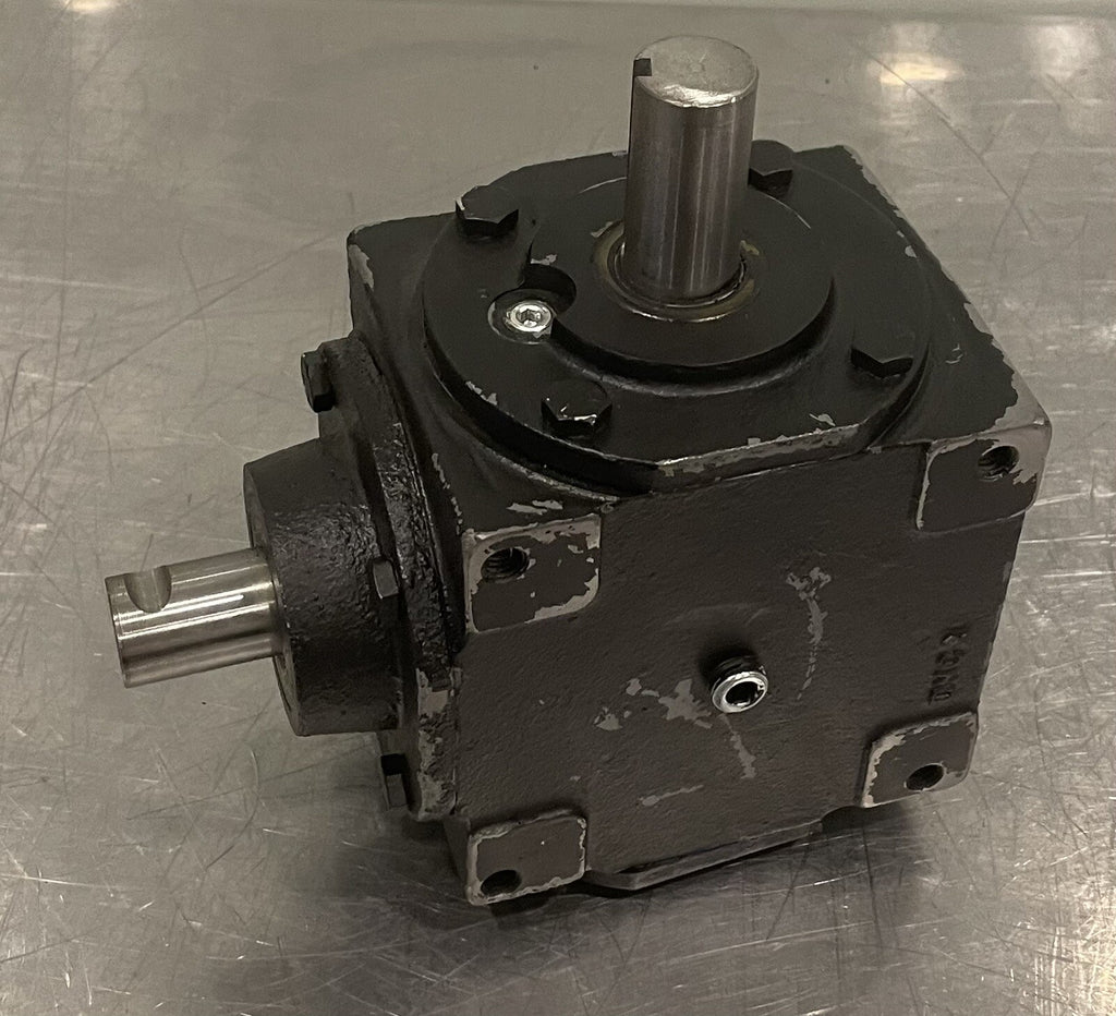 Hub City 0221-10826 Gear Reducer Model 150 1:1 Ratio NEW! FREE SHIPPING!