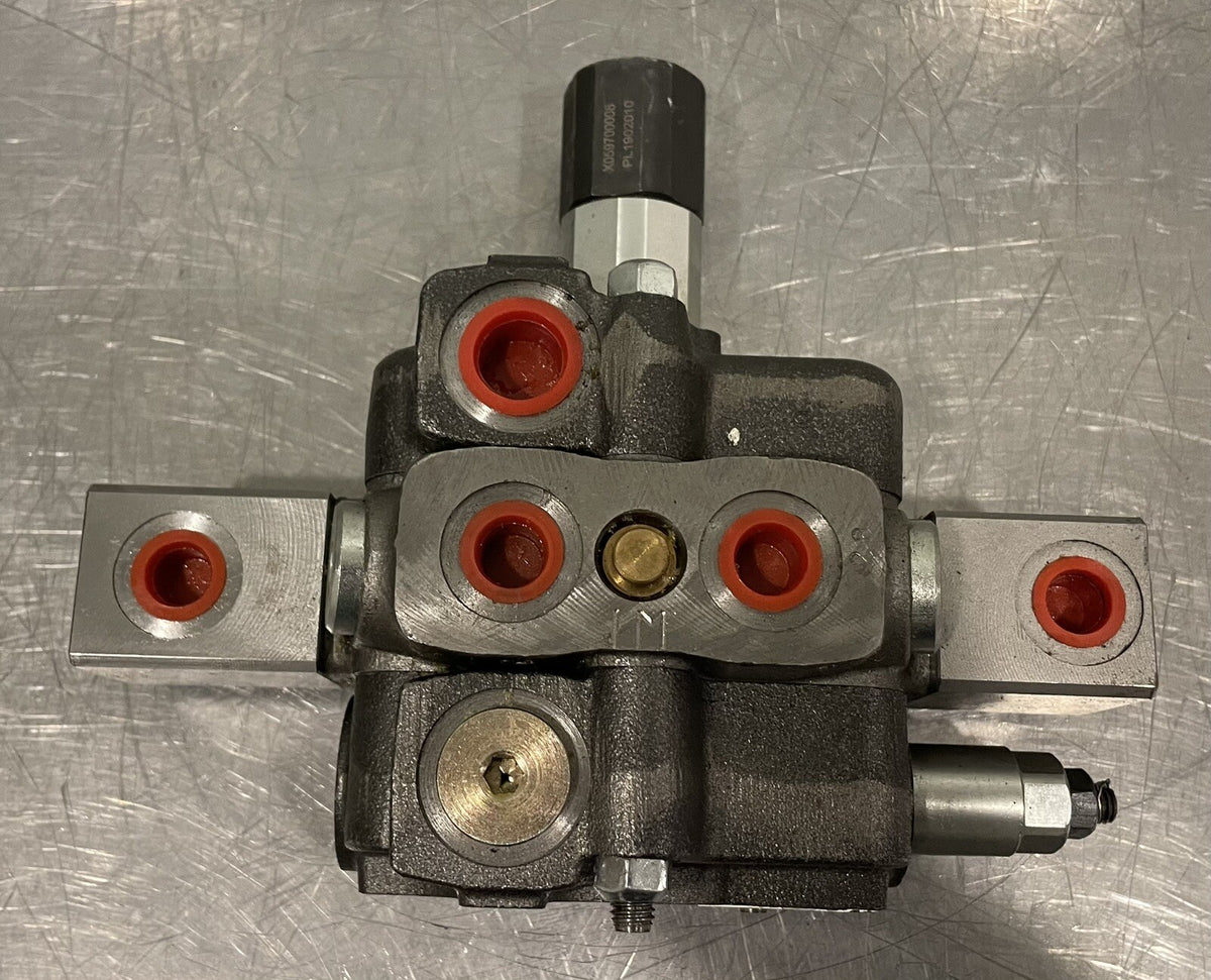 Walvoil 506-0281 Hydraulic Valve ASSY NEW! FREE SHIPPING!