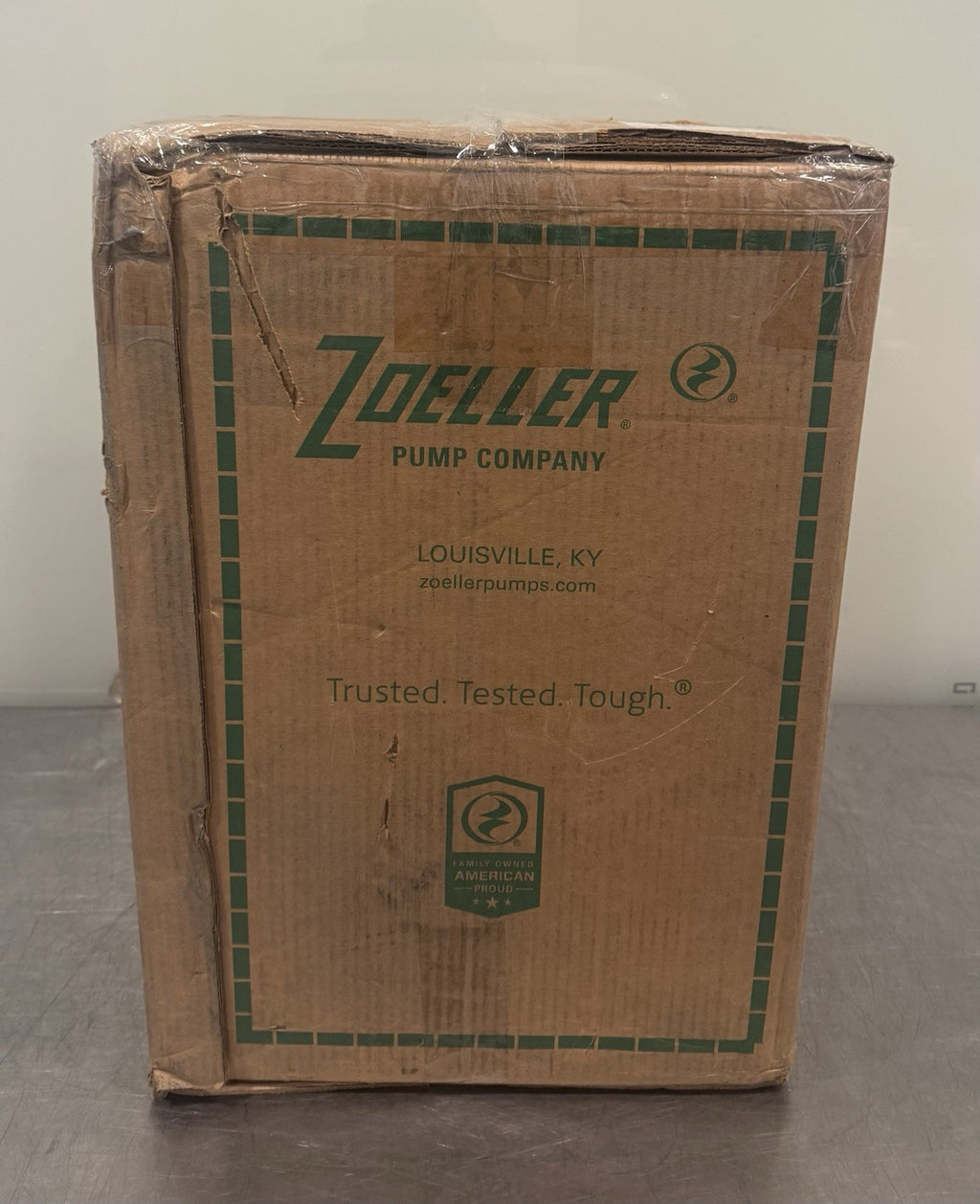 Zoeller 807-0013 Grinder Pump 200-230V 3400 RPM 1HP 6 Amp NEW IN BOX! SHIPS FREE
