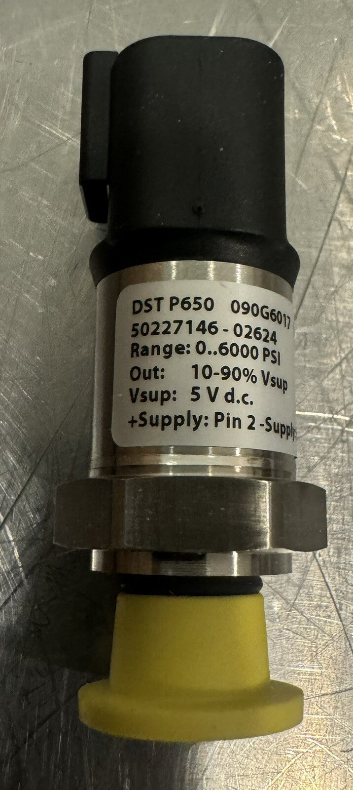 John Deere CXT35718 Pressure Sensor Danfoss 090G7017 NEW! FREE SHIPPING!