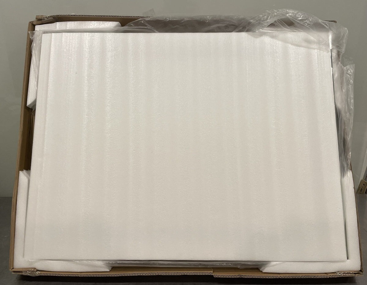 TH-902A LED Lighted Mirror 32” X 24” Anti-Fog Rectangle NEW! FREE SHIPPING!