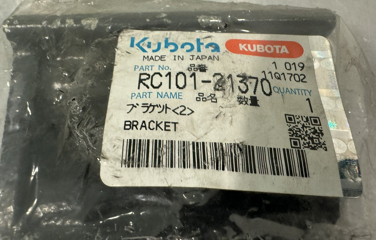 Kubota RC101-21370 Genuine Bracket ASSY NEW! FREE SHIPPING!
