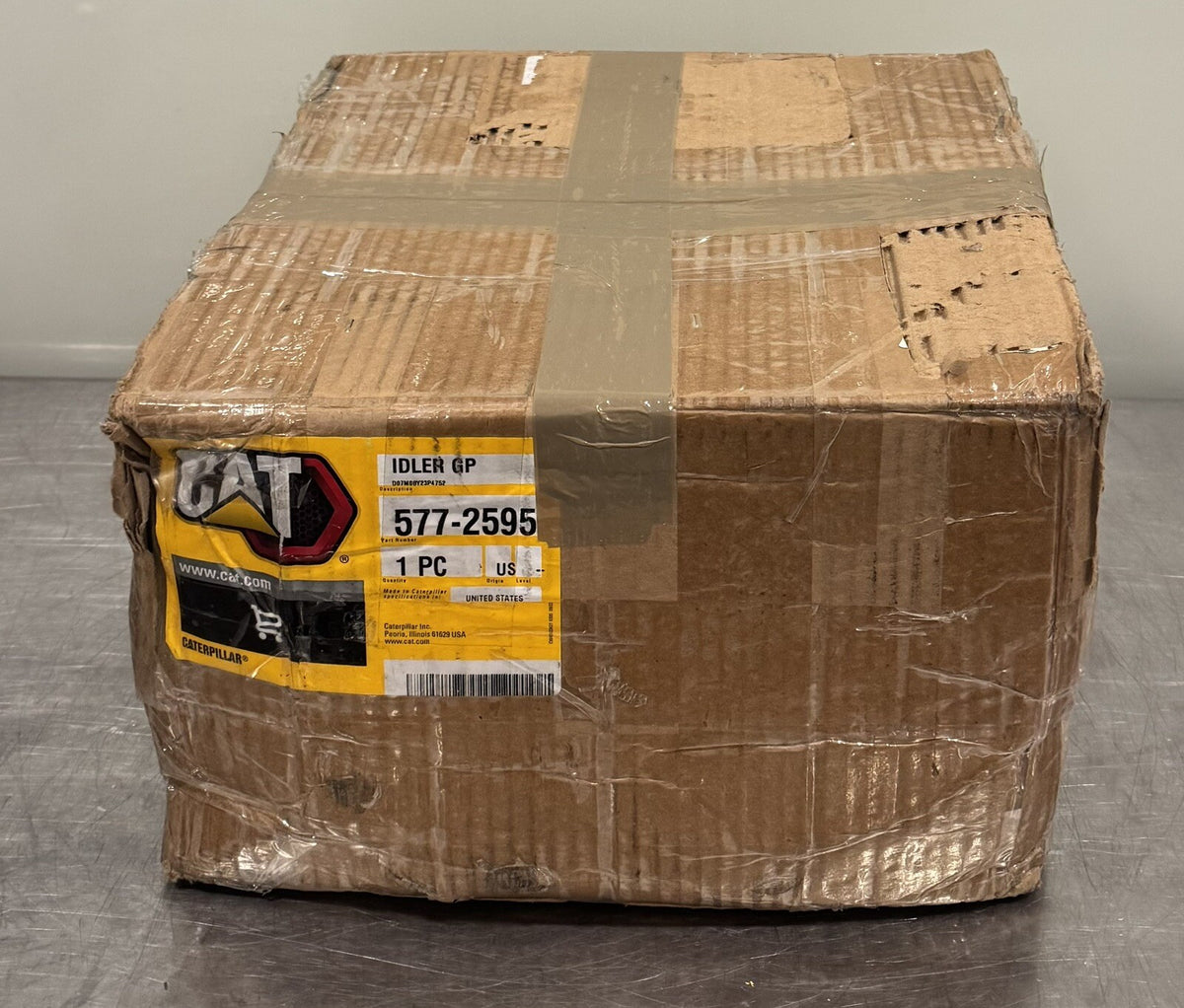 Caterpillar 577-2595 CAT Idler GP Genuine NEW IN BOX! FREE SHIPPING!