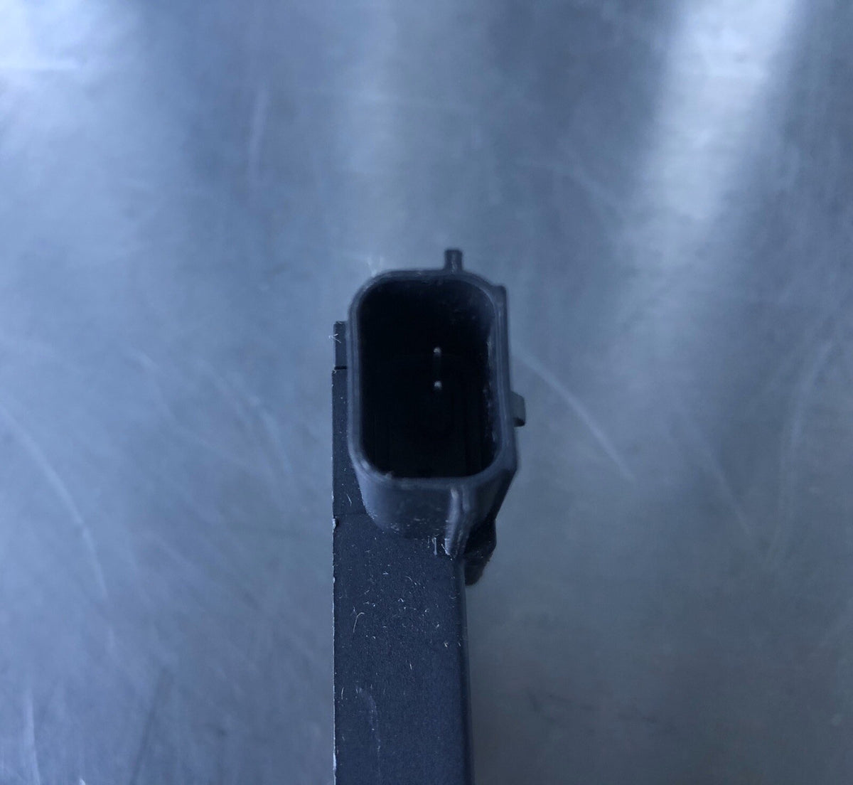 Ford DS7T-15K603-AA Keyless Entry Continental KV Antenna R79DE/A2C37592600