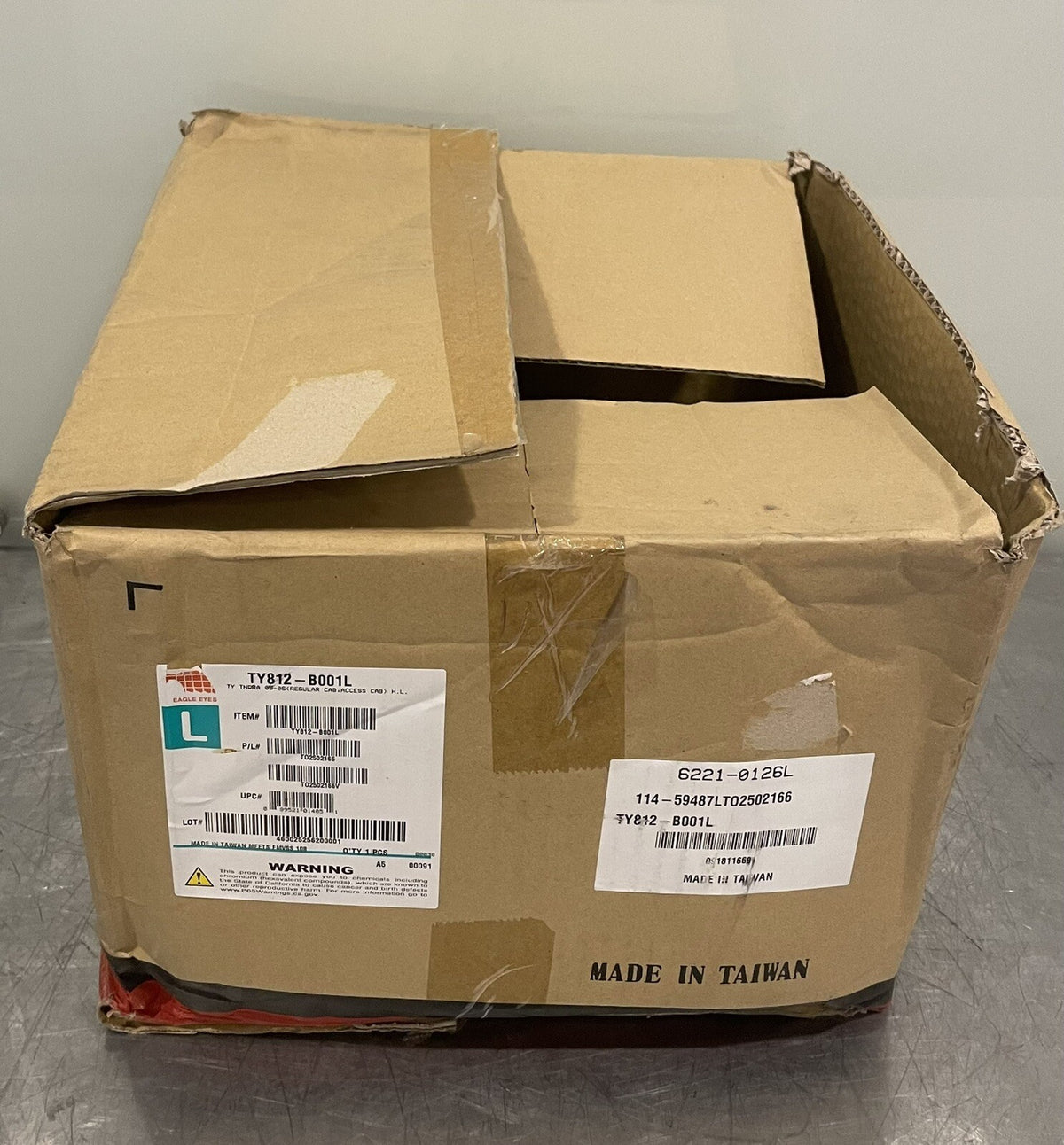 Eagle Eyes TY812-B001L Headlight Toyota Tundra 2005-06 NEW IN BOX! FREE SHIPPING