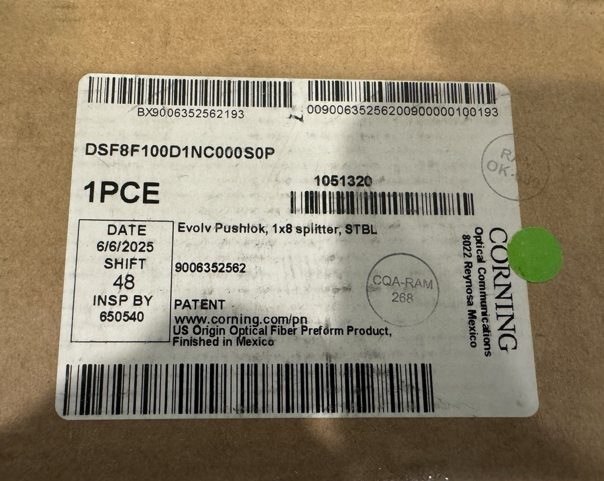 Corning DSF8F100D1NC000S0P Evolv Splitter Terminal W/ Pushlok NEW! FREE SHIPPING