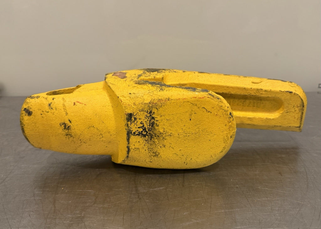 Komatsu K617525L Bucket Corner Adapter NEW! FREE SHIPPING!