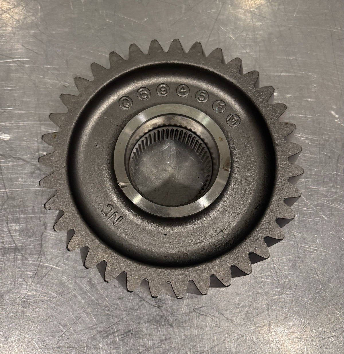 NC Q5945 Gear 35 Teeth Splined Shaft Insert NEW! FREE SHIPPING!