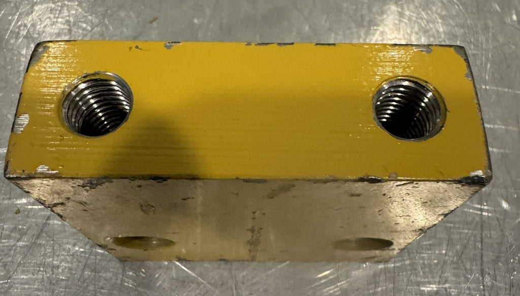173-8026 Caterpillar CAT Half Clamp Mount Plate NEW! FREE SHIPPING!
