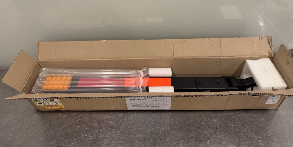 CNH 51661409 Breakaway Wide Marker Light Weldex WDWT-409FX-LT NEW! FREE SHIPPING