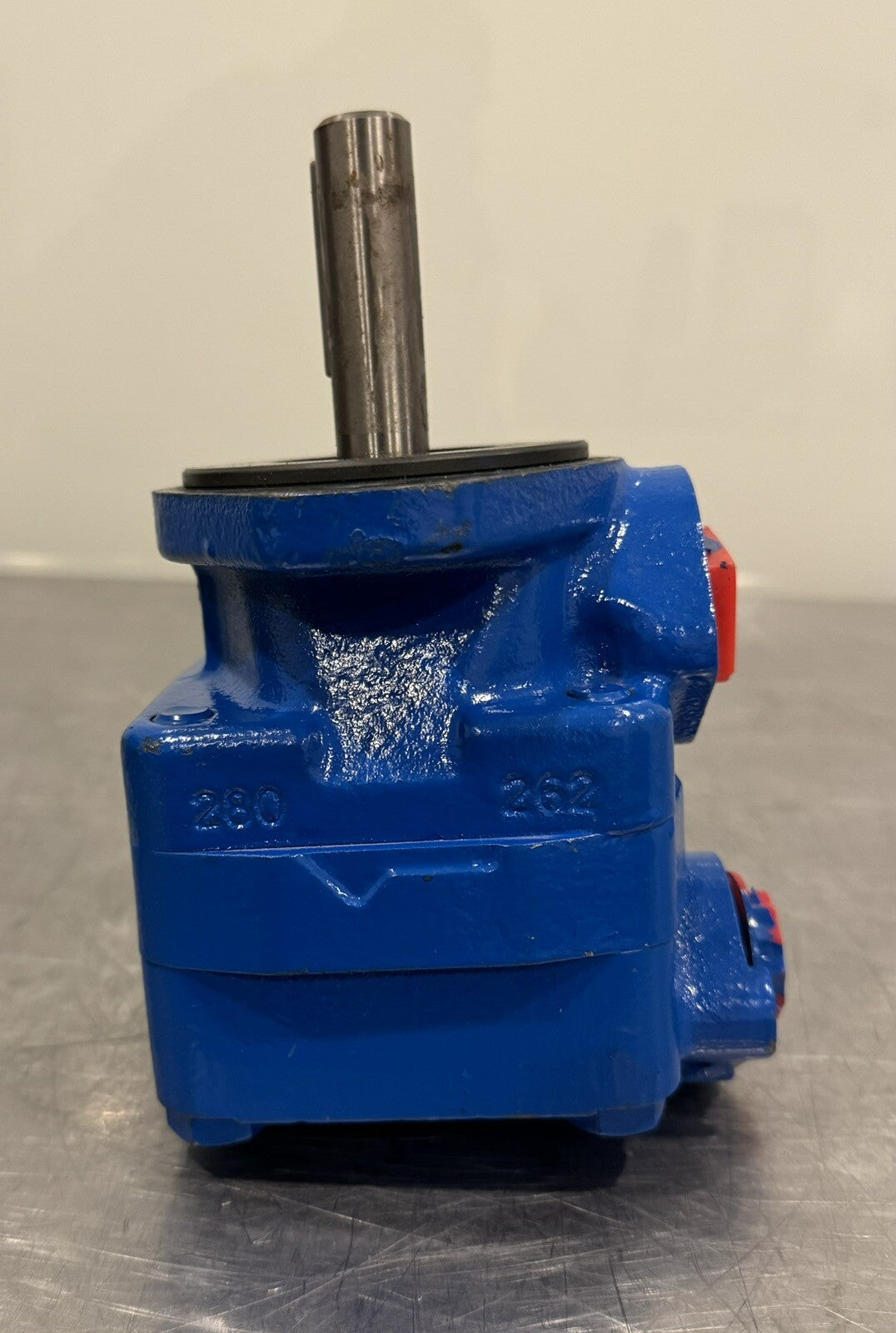 Eaton Vickers V20 1P8S 1C11 Hydraulic Pump 372543-3 NEW! FREE SHIPPING!