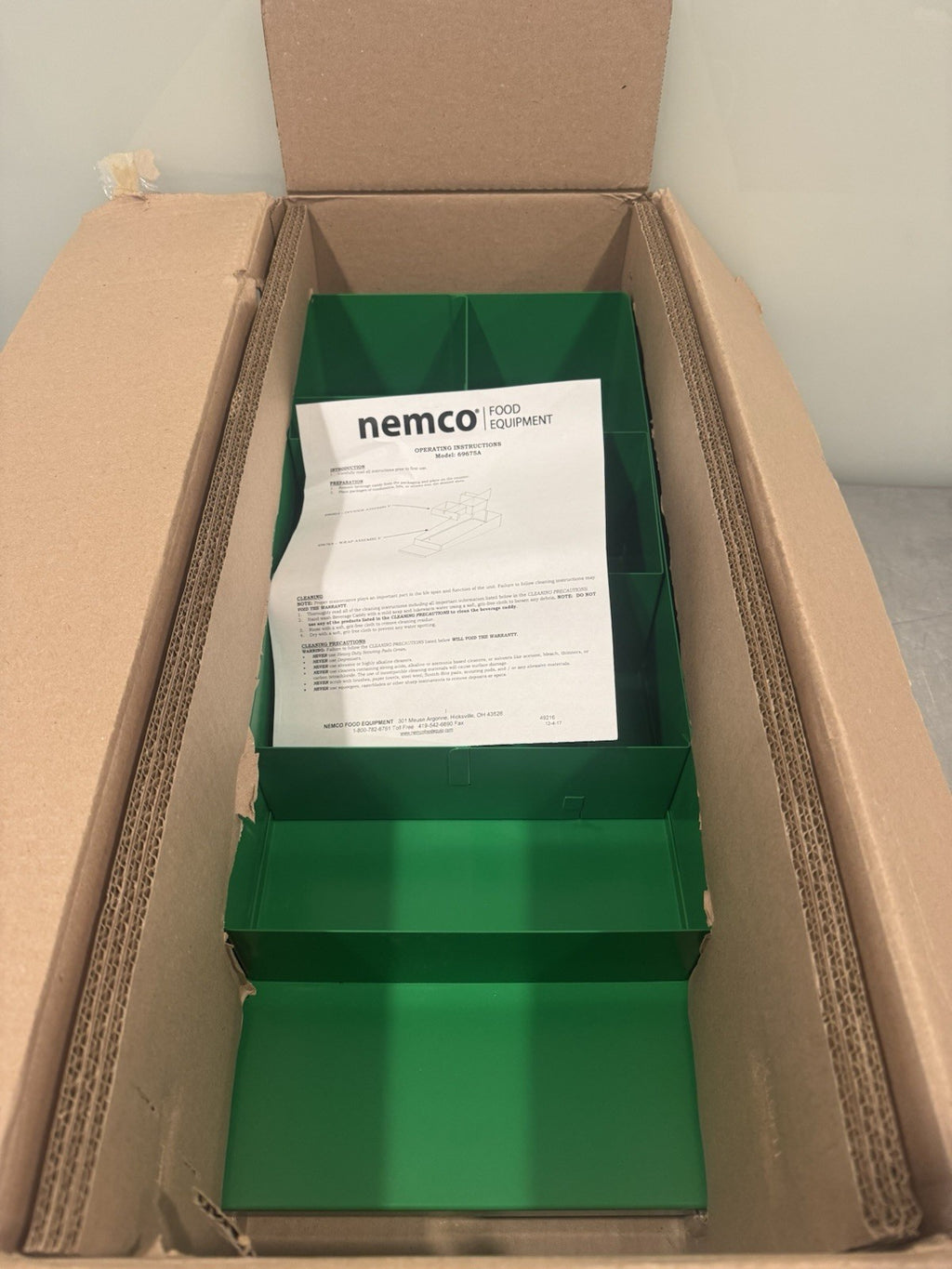 Nemco 69675A Beverage Caddy Restaurant Condiments Silverware Green NEW IN BOX!