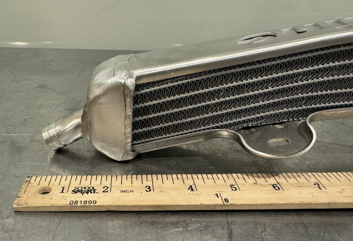 New Line Curved Radiator DENT NEW! FREE SHIPPING!