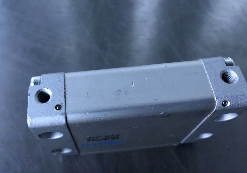Festo DZF-25-10-P-A Pneumatic Flat Cylinder NEW!! FREE SHIPPING!!!