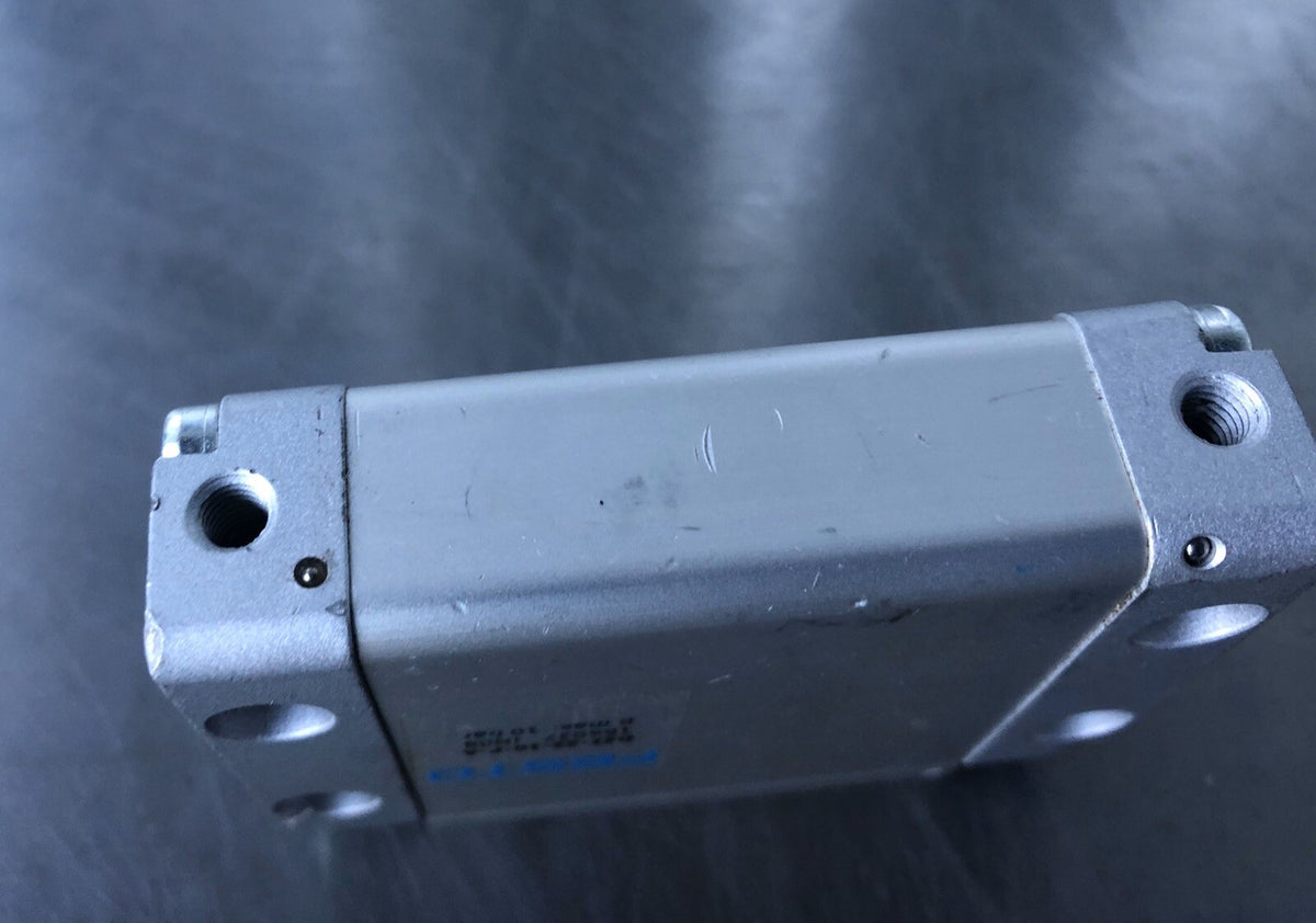 Festo DZF-25-10-P-A Pneumatic Flat Cylinder NEW!! FREE SHIPPING!!!