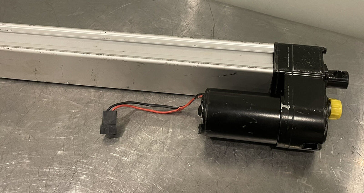 Thomson Linear DA24-05B65M60M0NHW Linear Actuator 24Vdc 600mm Stroke 15A NEW!