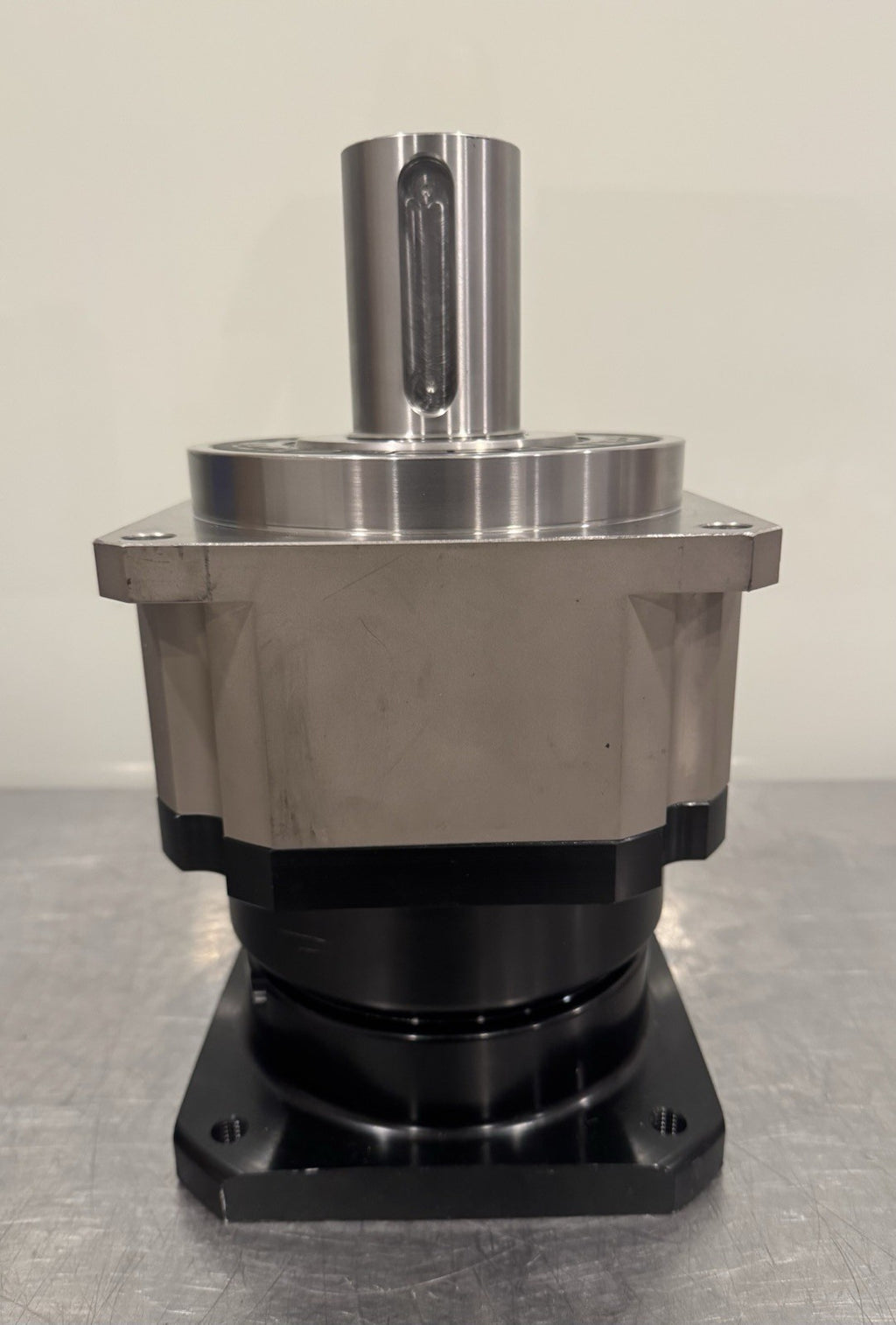 Apex Dynamics AB180-S2-P2 Planetary Gearhead 004:1 Ratio NEW! FREE SHIPPING!