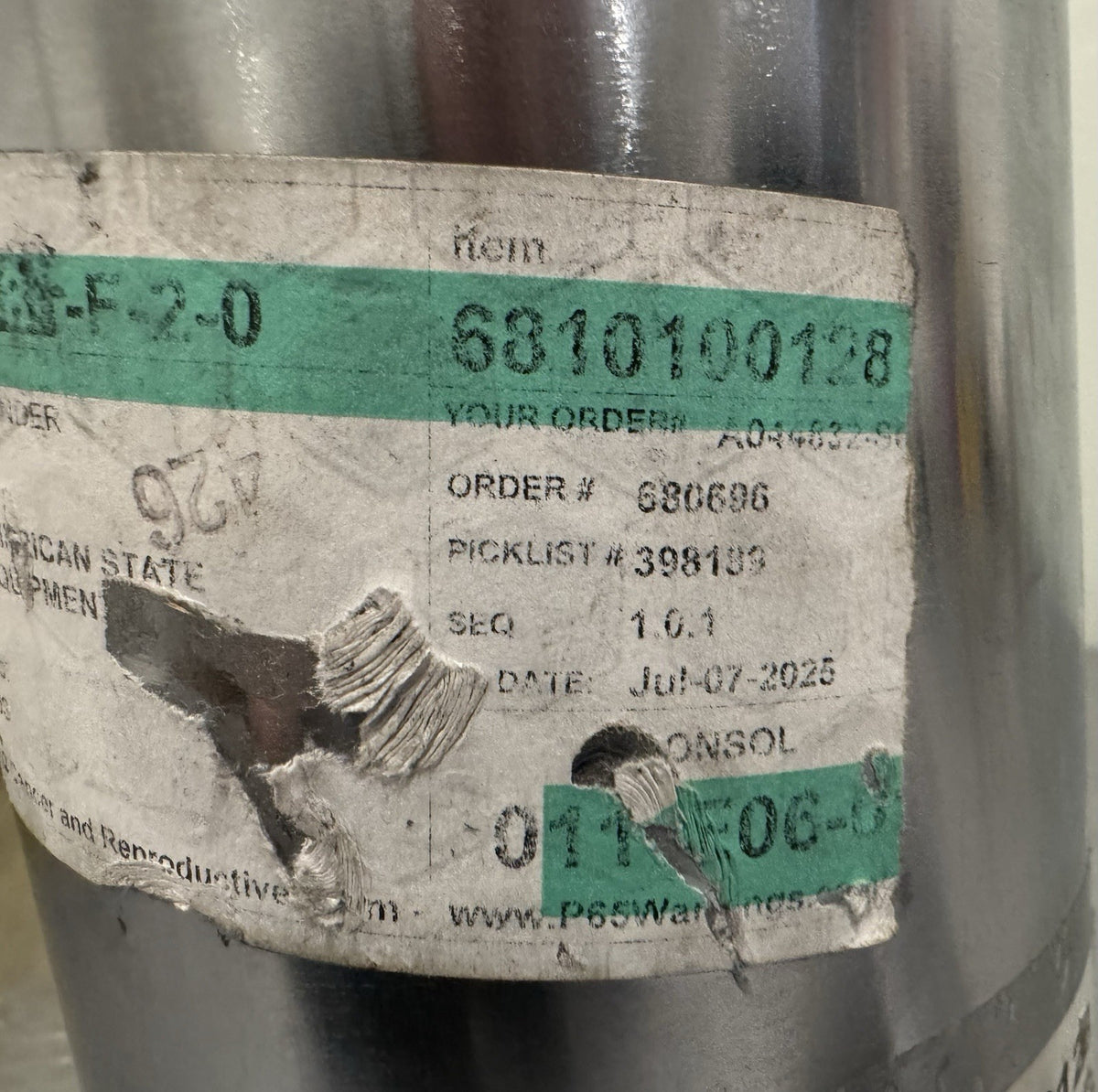 Manitowoc 6810100128 Lift Cylinder Shaft NEW! FREE SHIPPING!