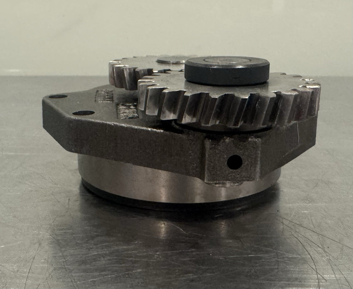 5449240 Lubricating Oil Pump Cummins 6L 3950005 391123 NEW! FREE SHIPPING!