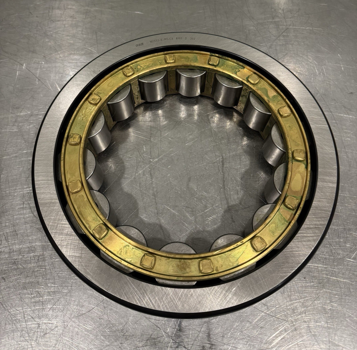 FAG NU332-E-M1-C3 Cylindrical Roller Bearing NEW! SHIPS FREE!