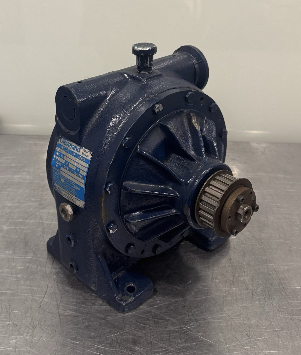 Cleveland 2KA4-0-4B-A-0-2-0 Speed Variator USED! FREE SHIPPING!