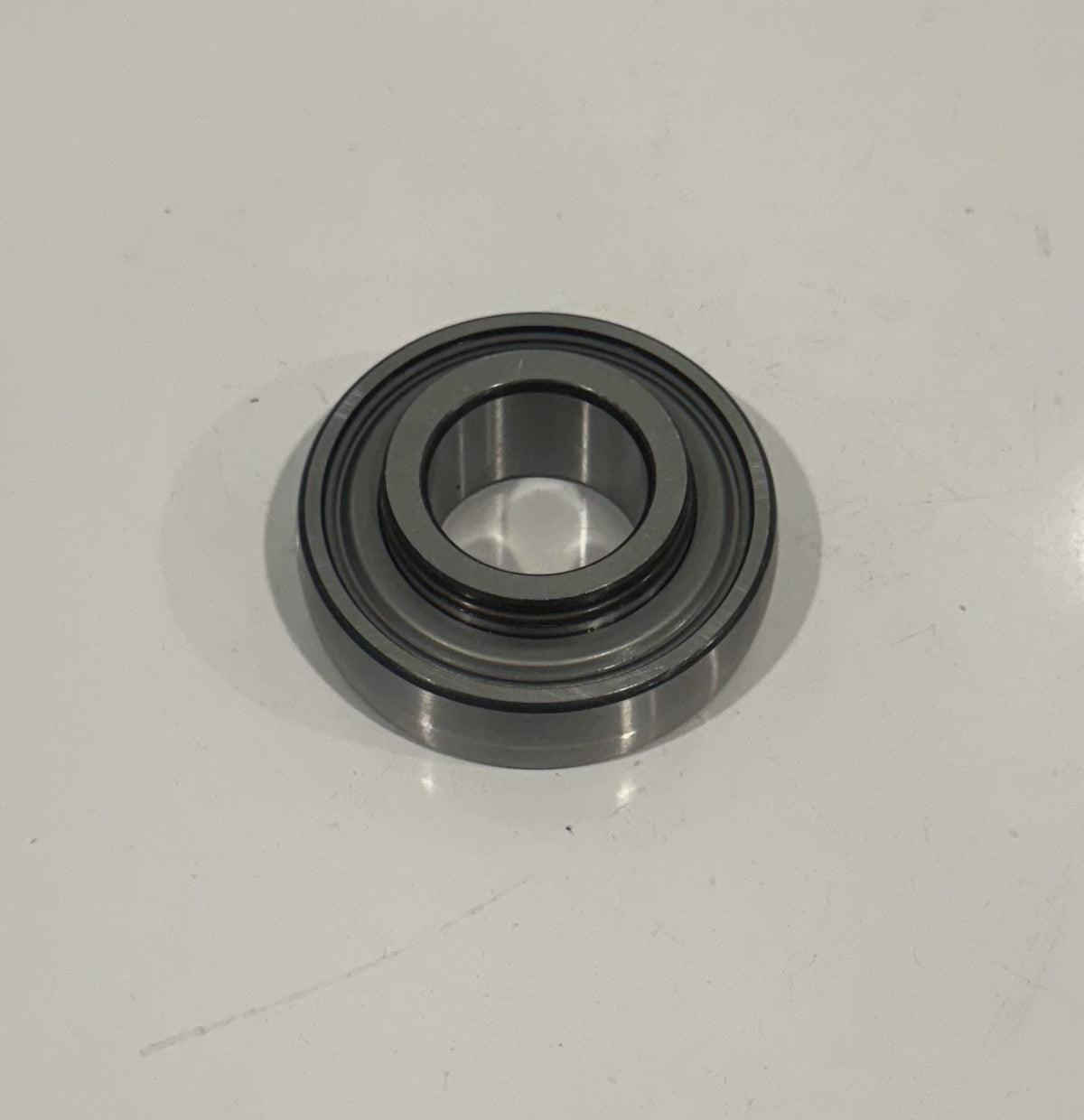 SKF YET 207-104 WU/VT357 Insert Bearing Genuine NEW! FREE SHIPPING!