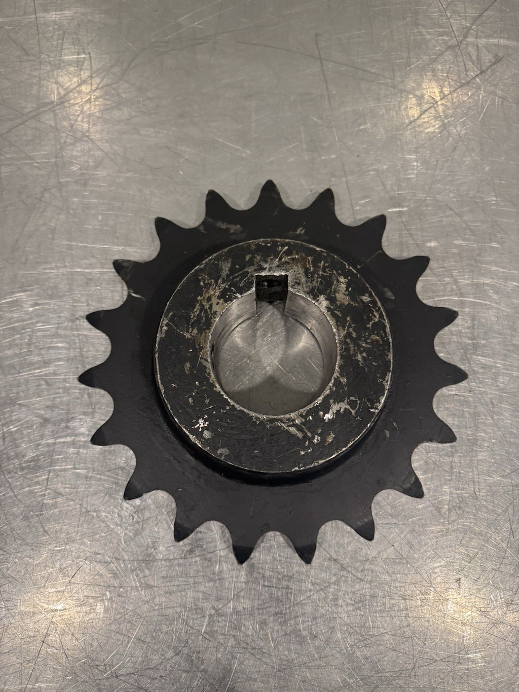 100B19H Sprocket 19 Teeth 2-1/4 ID Bore NEW! FREE SHIPPING!