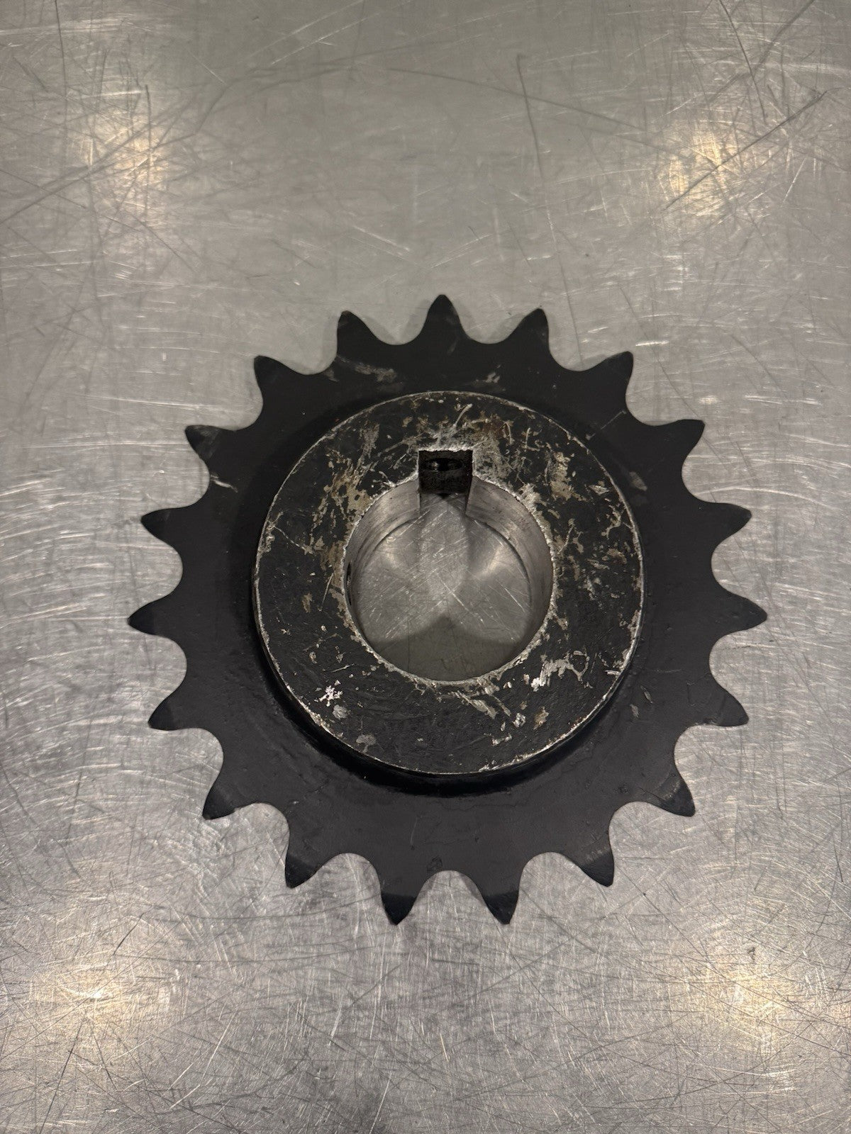 100B19H Sprocket 19 Teeth 2-1/4 ID Bore NEW! FREE SHIPPING!