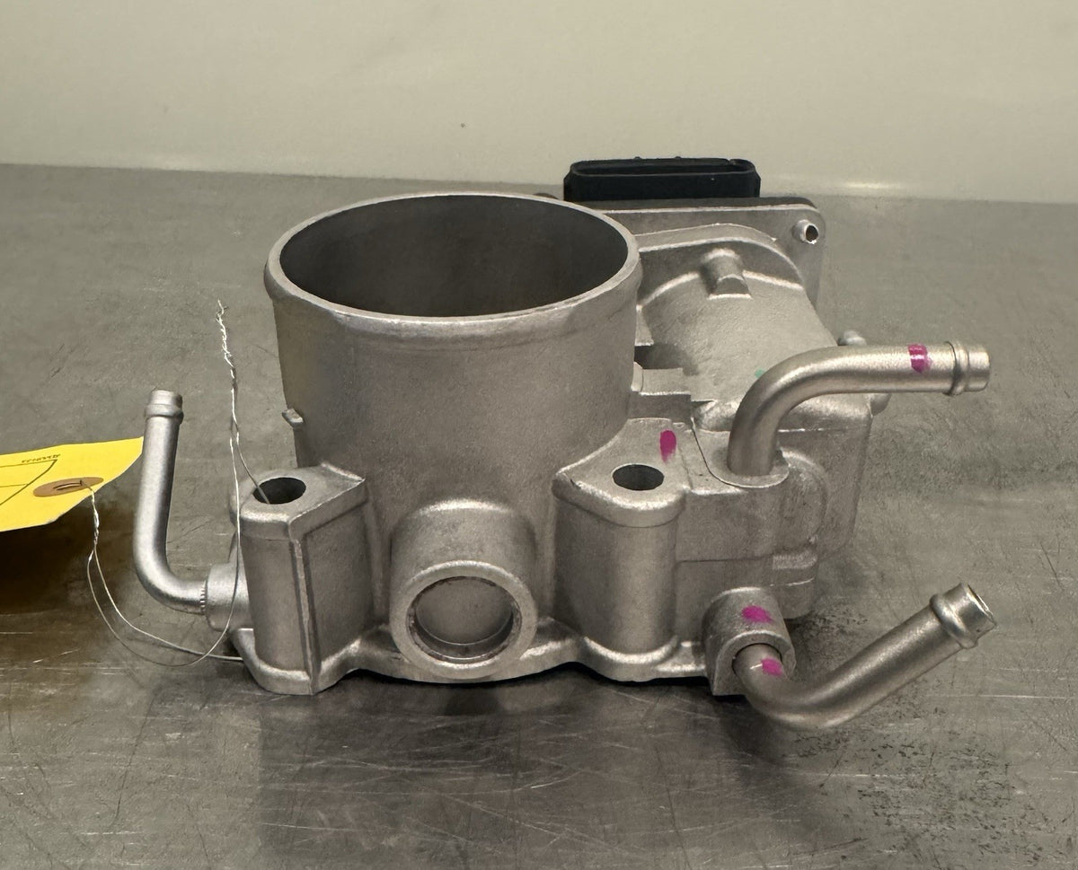 678001 Throttle Body NAPA XTP678001 NEW IN BOX! FREE SHIPPING!