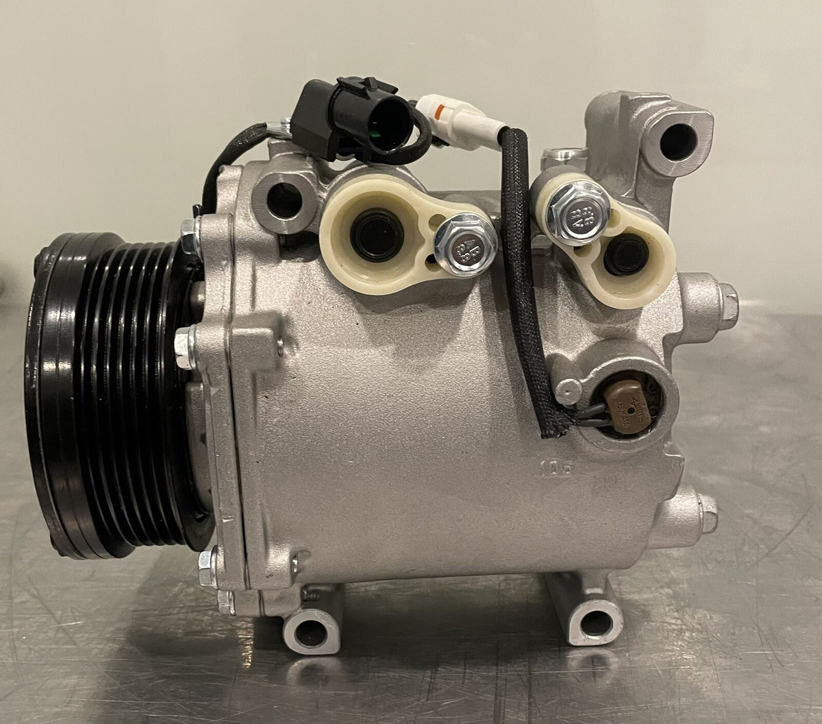295-CQ017 AC Compressor NEW IN BOX! FREE SHIPPING!