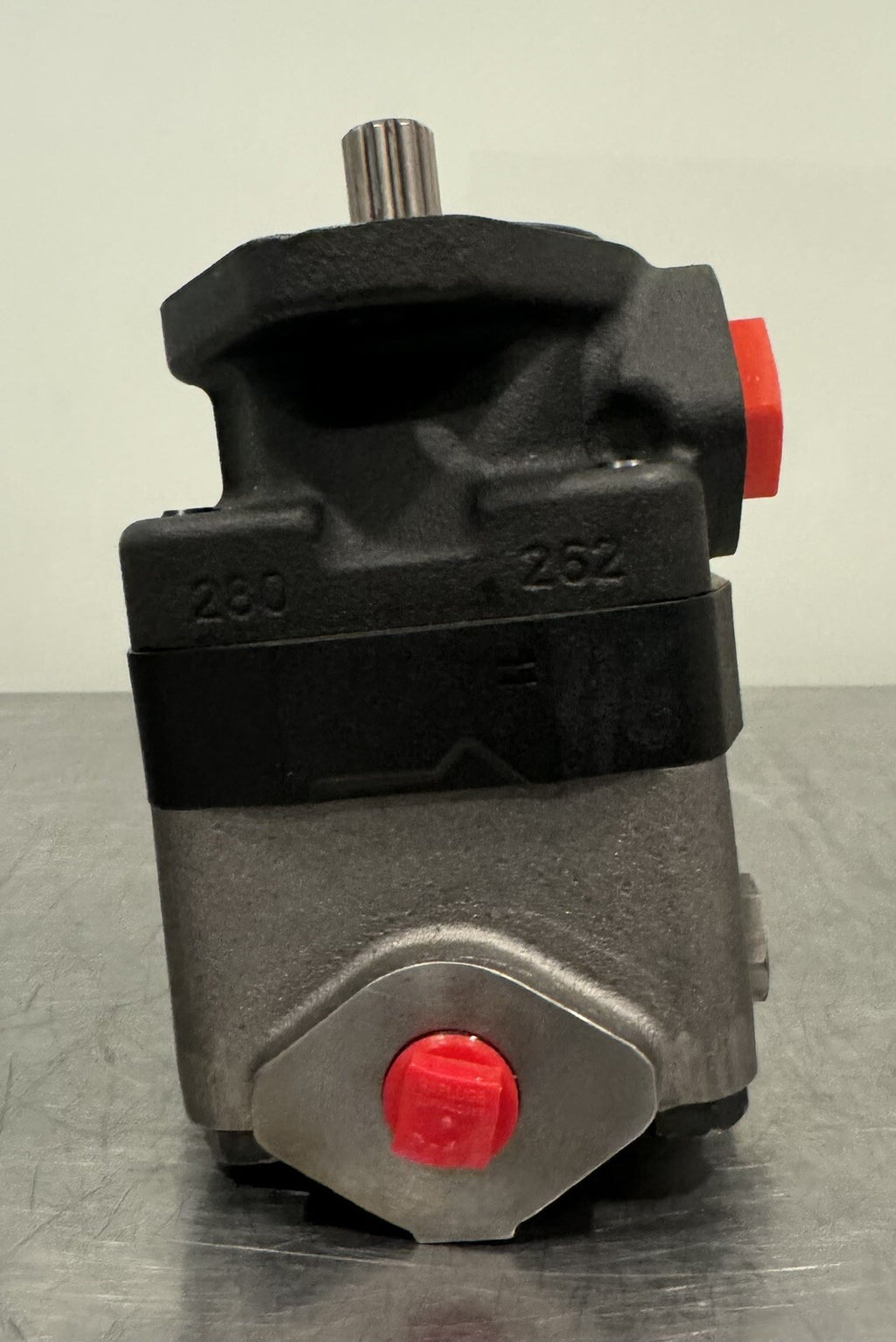 Eaton V20F 1P11P 38D8H 22L Hydraulic Vane Pump 25157488 Vickers NEW! SHIPS FREE!